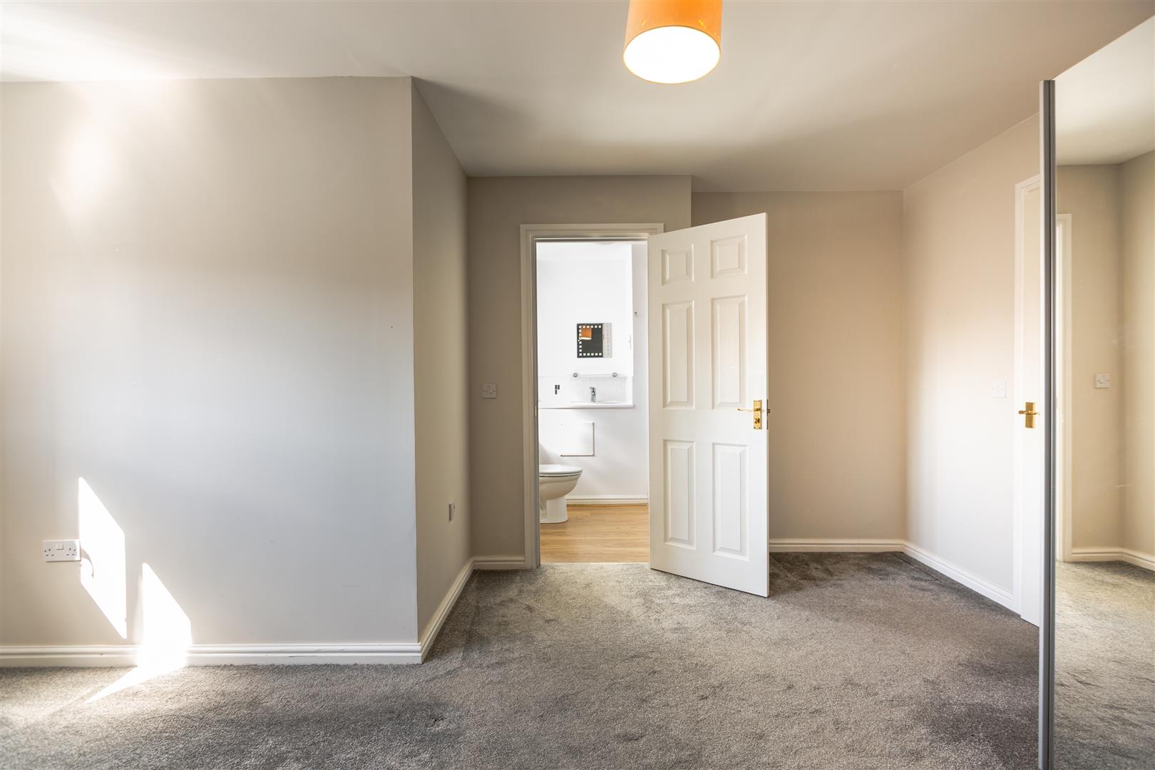 Pant Bryn Isaf, Llwynhendy, Llanelli, SA14 9EJ